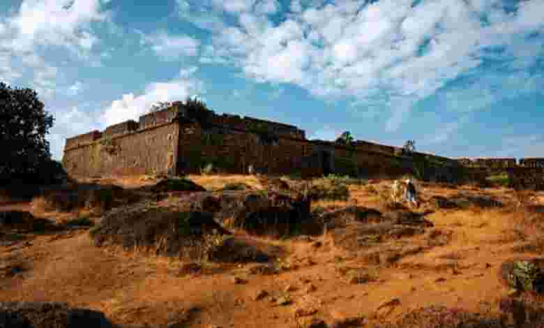 Chapora Fort