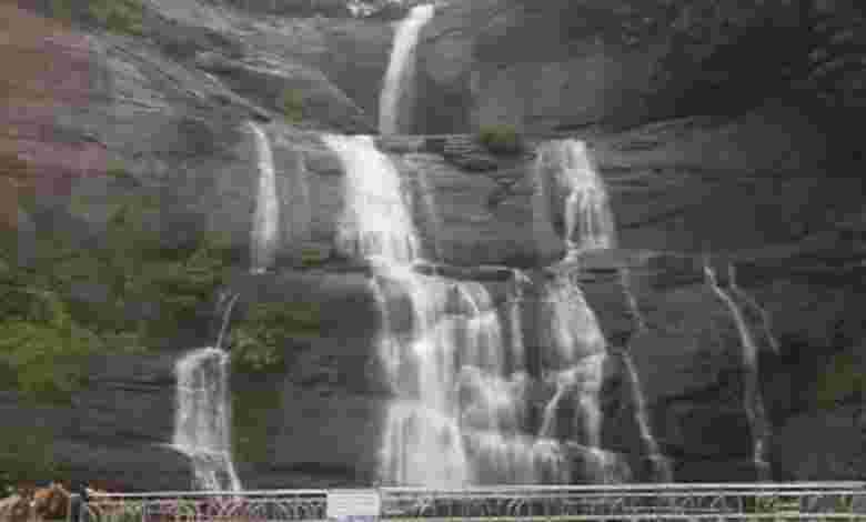 Courtallam Falls, Tamil Nadu